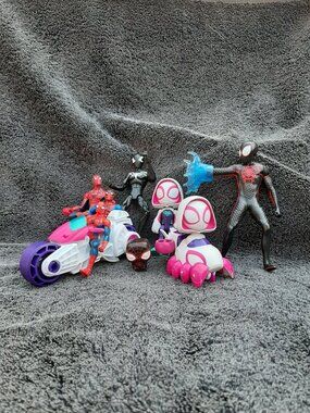 Marvel Spidey and His Amazing Friends Ghost-Spider Action Figures & Vehicles Lot